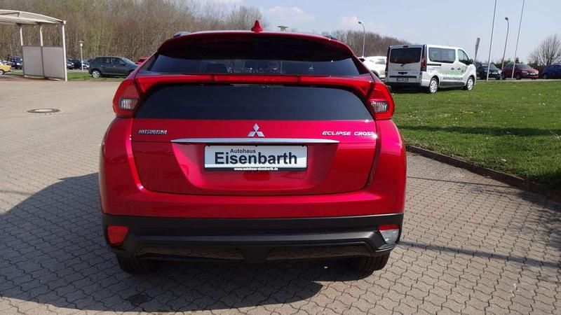 Gebraucht Mitsubishi Eclipse Cross Active 163 PS (119 kW) 2020 Rot SUV