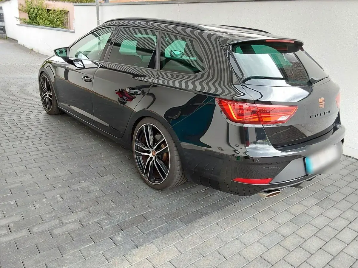 Gebraucht Seat Leon ST 4Drive 354 PS (260 kW) 2019 Schwarz Kombi
