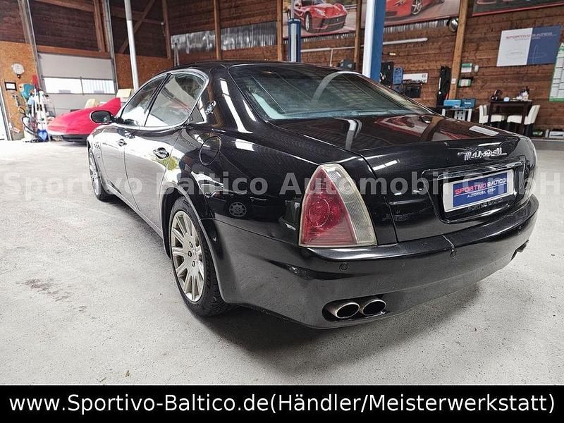 Gebraucht Maserati Quattroporte 401 PS (294 kW) 2005 Schwarz Limousine