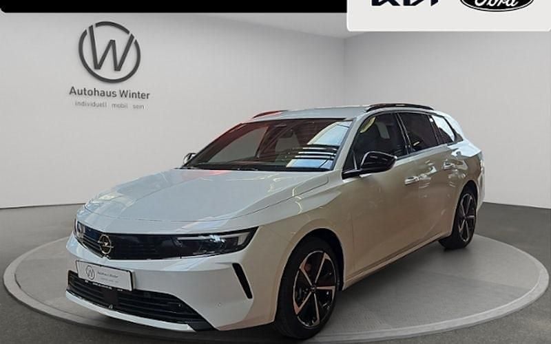 Weiß Neu 2025 Opel Astra Edition Kombi | 23.879 € (Superpreis) - Bild 1/4