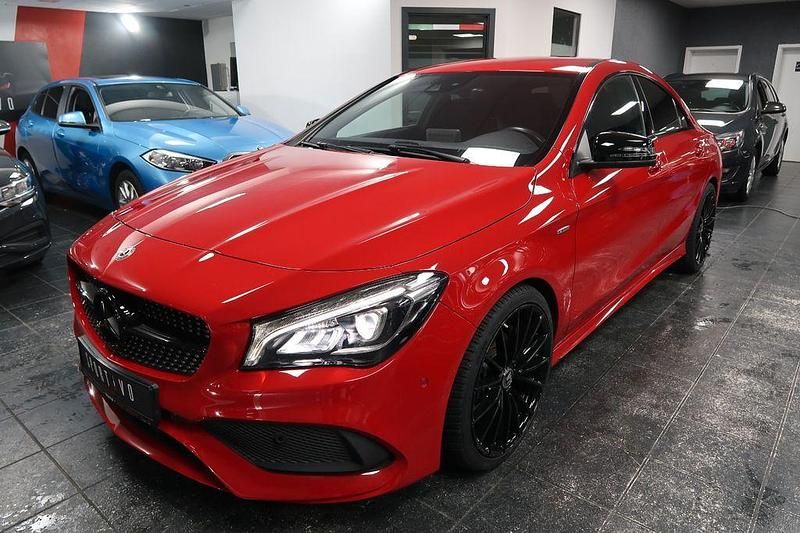 Gebraucht Mercedes CLA180 AMG 122 PS (89 kW) 2017 Rot Limousine