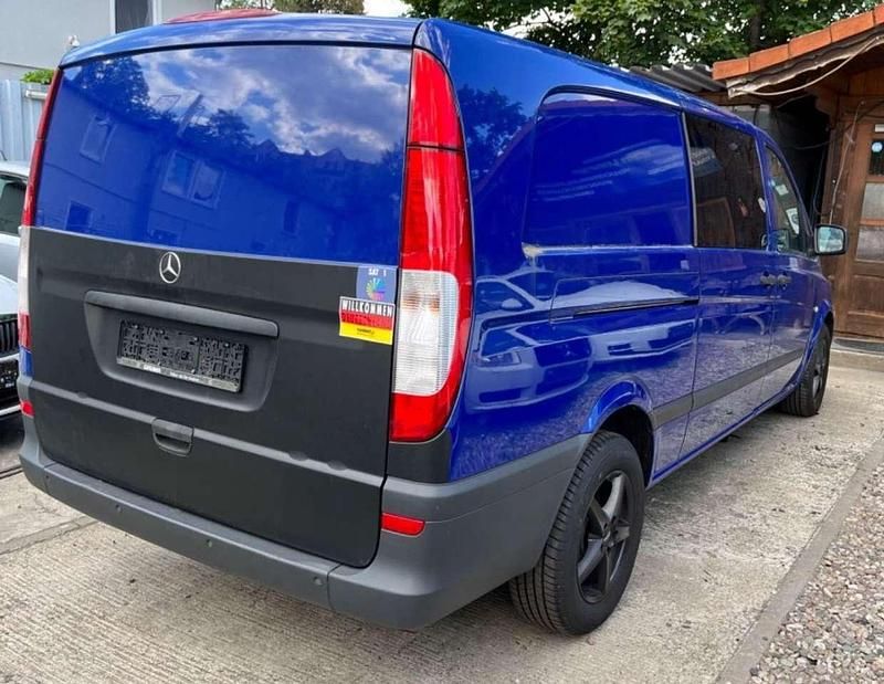 Gebraucht Mercedes Vito 204 PS (150 kW) 2010 Blau Van