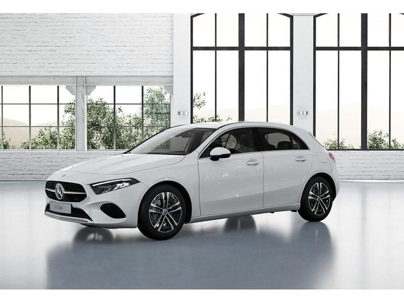 Gebraucht Mercedes A180 Progressive 136 PS (100 kW) 2025 Unilack polarweiß Limousine