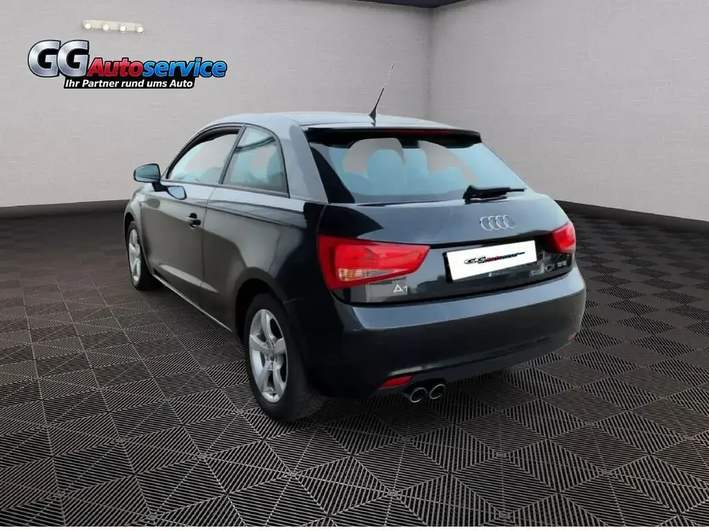Gebraucht Audi A1 Ambition 122 PS (89 kW) 2010 Schwarz Kleinwagen