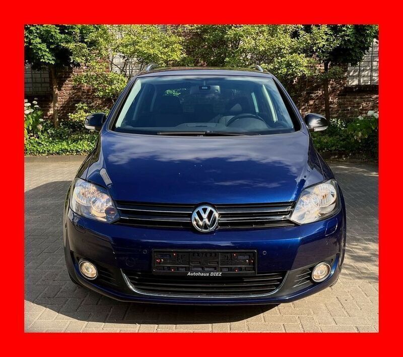 Blau Gebraucht 2011 VW Golf Plus Style Van / Kleinbus | 10.890 € (Etwas zu teuer) - Bild 1/4