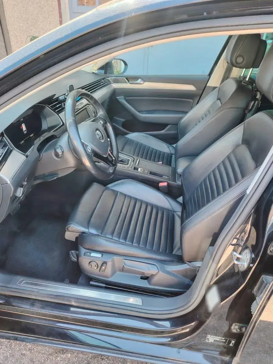 Gebraucht VW Passat Highline 190 PS (139 kW) 2017 Schwarz Kombi