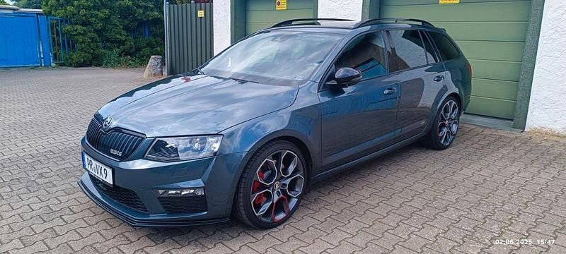 Gebraucht Skoda Octavia RS 220 PS (161 kW) 2016 Schwarz Kombi