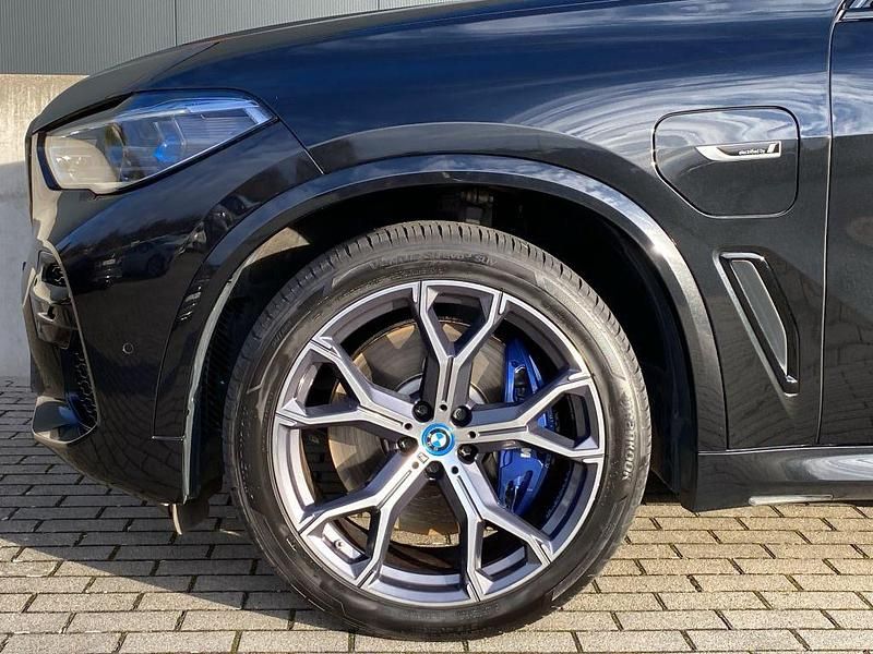 Gebraucht BMW X5 iPerformance 394 PS (289 kW) 2023 Schwarz SUV