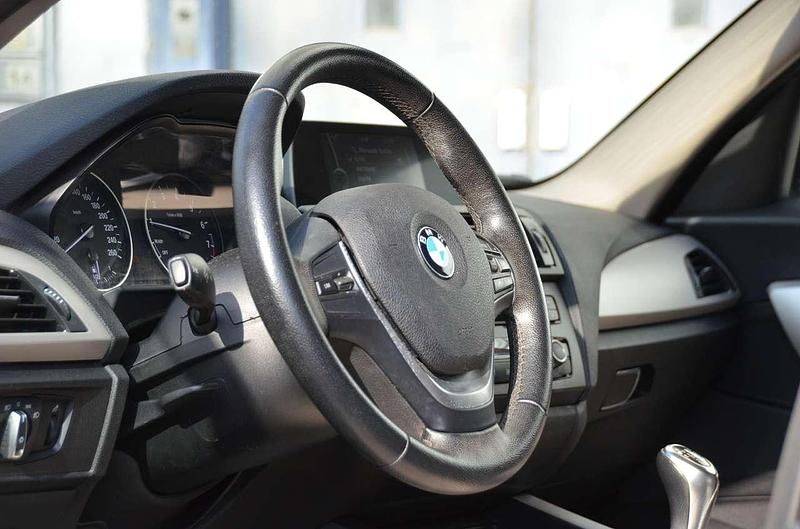 Gebraucht BMW 114 102 PS (75 kW) 2014 Black sapphire metallic Kleinwagen