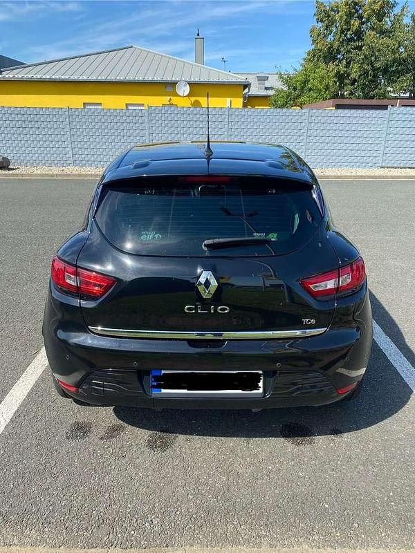 Gebraucht Renault Clio IV LIMITED 90 PS (66 kW) 2015 Schwarz Kleinwagen