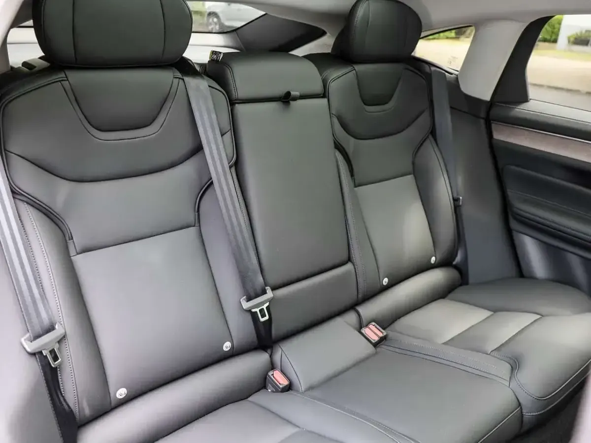 Gebraucht Volvo ES90 Plus 244 kW (333 PS) 2026 Blau Limousine