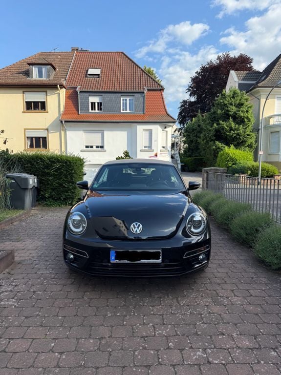 Schwarz Gebraucht 2016 VW Beetle R-line Cabrio | 30.000 € (Teuer) - Bild 1/4