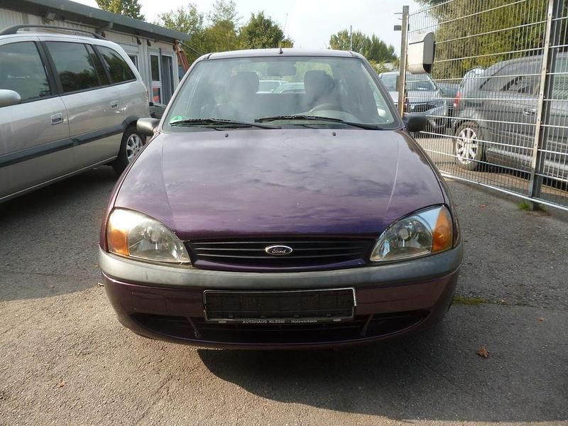 Violet Gebraucht 2000 Ford Fiesta Kleinwagen | 950 € (Fairer Preis) - Bild 1/4