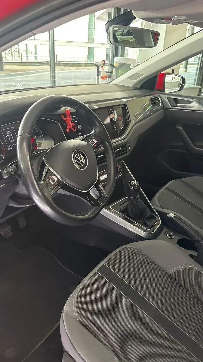 Gebraucht VW Polo Comfortline 90 PS (66 kW) 2020 Rot Kleinwagen