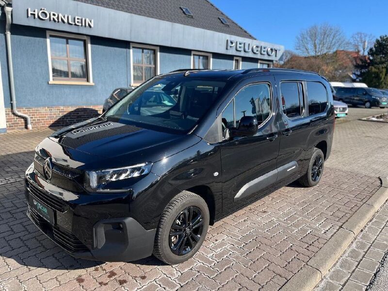 Perlaneraschwarz Gebraucht 2024 Citroën Berlingo Van / Kleinbus | 30.480 € (Etwas zu teuer) - Bild 1/4