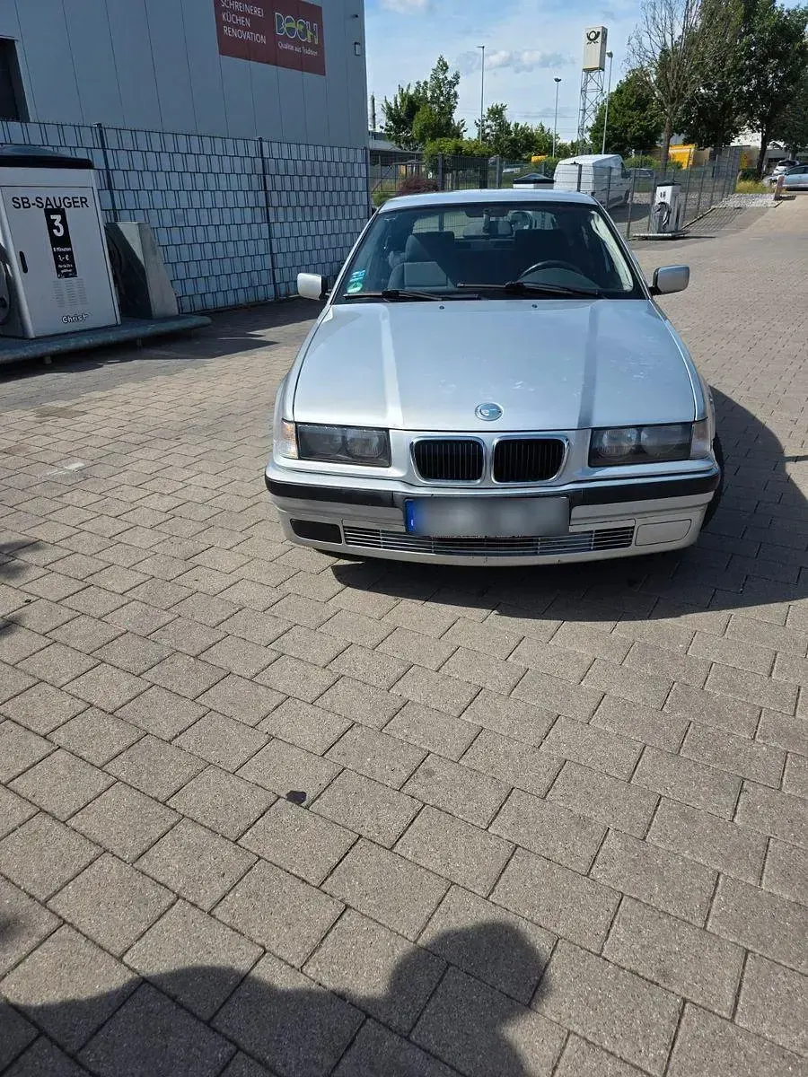 Gebraucht BMW 316 Compact 102 PS (75 kW) 2000 Silber Kleinwagen