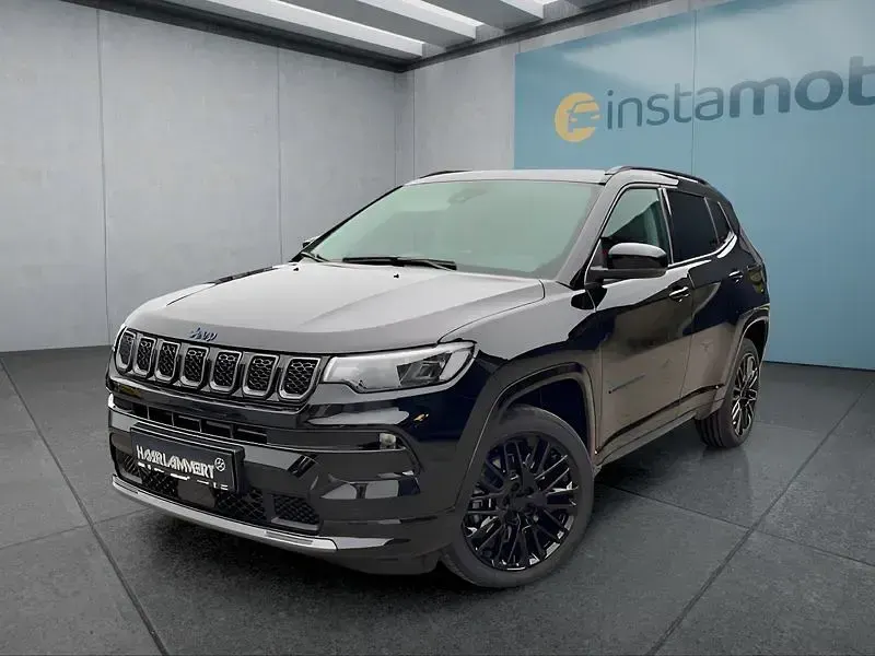 Second-hand Jeep Compass 241 CP (177 kW) 2023 Negru SUV