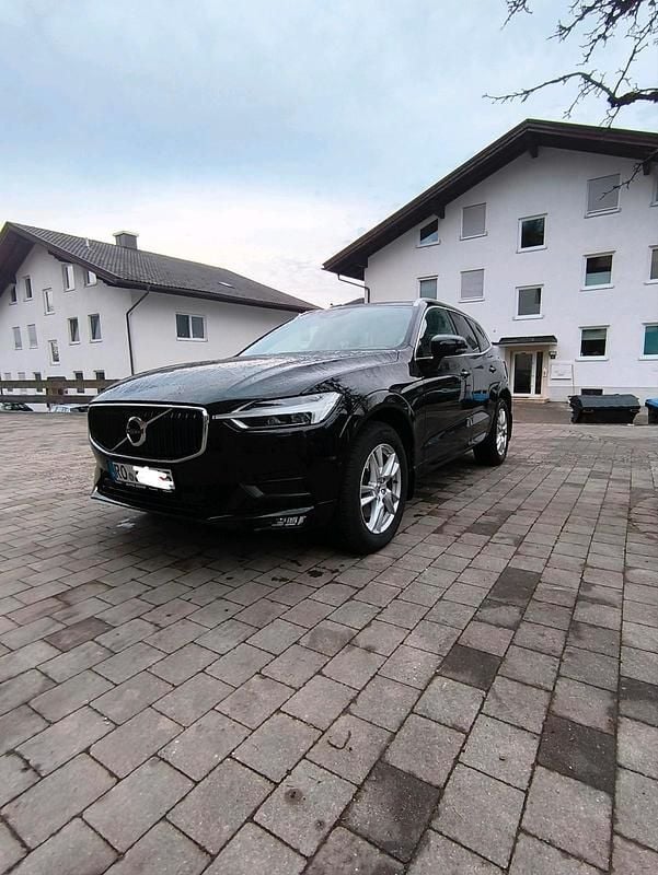 Schwarz Gebraucht 2018 Volvo XC60 SUV | 25.500 € (Fairer Preis) - Bild 1/4