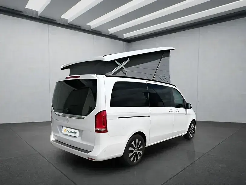 Gebraucht Mercedes V220 163 PS (119 kW) 2020 Weiß Van / Kleinbus