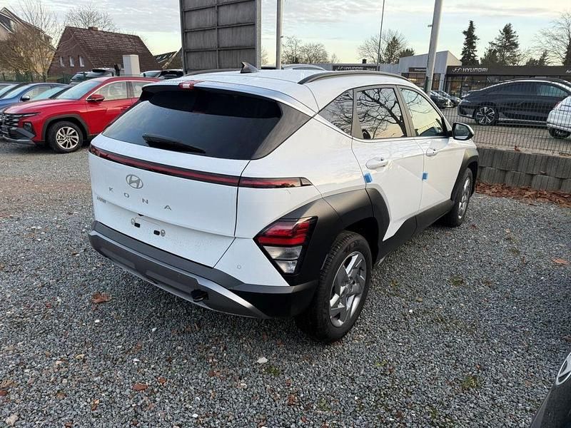 Neu Hyundai Kona Trend 150 PS (110 kW) 2025 Weiß SUV