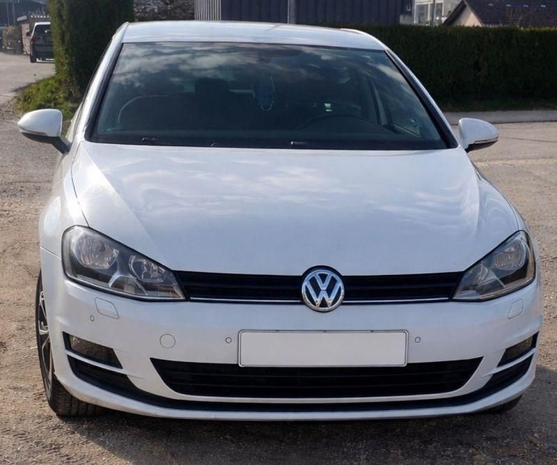 Gebraucht VW Golf VII Cup 86 PS (63 kW) 2015 Weiß Limousine