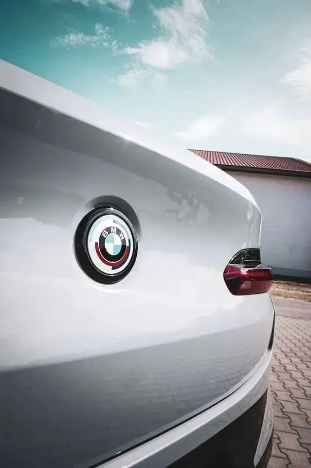 Gebraucht BMW X4 190 PS (139 kW) 2023 Grau SUV