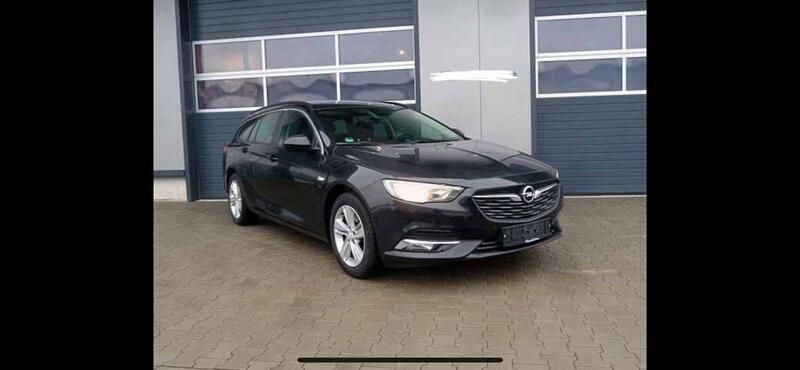 Schwarz Gebraucht 2018 Opel Insignia Business Edition Kombi | 15.000 € - Bild 1/1