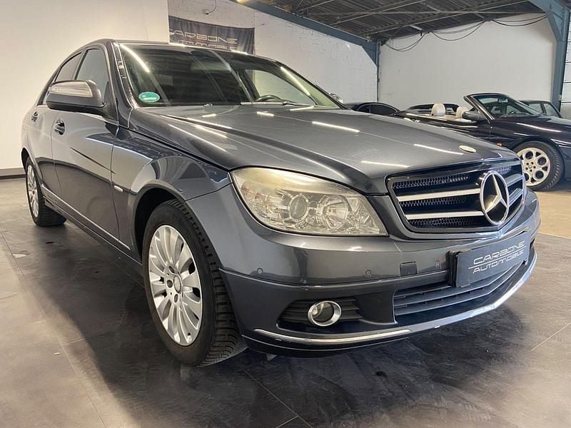 Gebraucht Mercedes C220 170 PS (125 kW) 2008 Grau Limousine