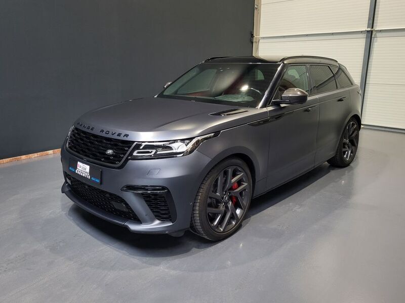 Grau Gebraucht 2020 Land Rover Range Rover Velar SVAutobiography Dynamic Black SUV | 59.950 € (Fairer Preis) - Bild 1/4