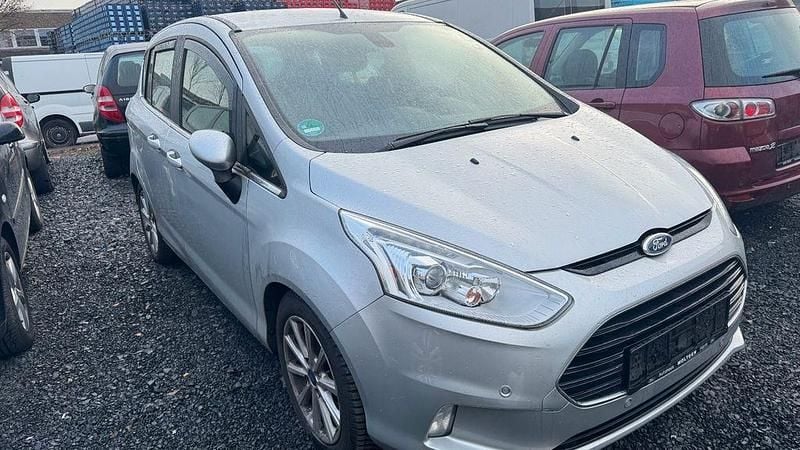 Grün Gebraucht 2015 Ford B-MAX SYNC Edition Van / Kleinbus | 3.800 € (Superpreis) - Bild 1/4