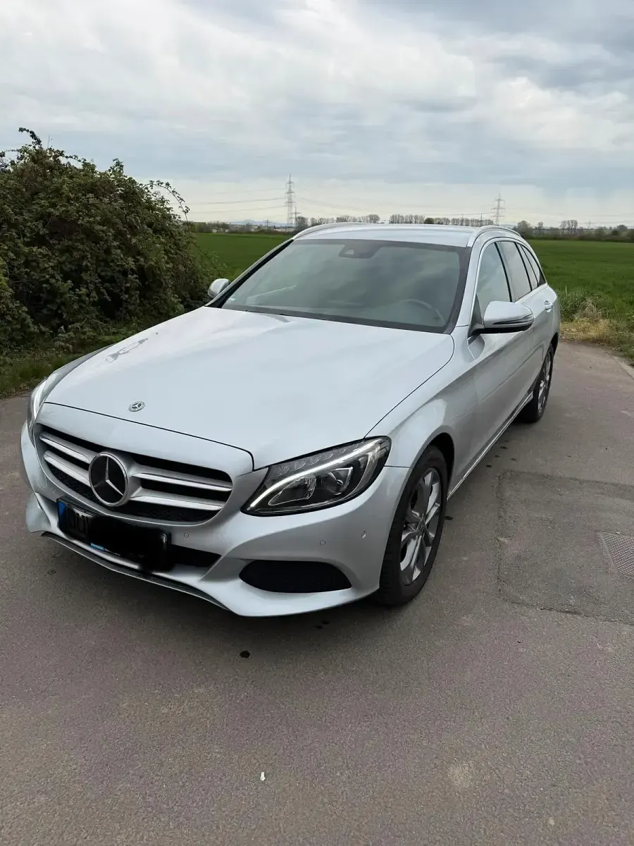 Second-hand Mercedes C220 170 CP (125 kW) 2018 Argintiu Break
