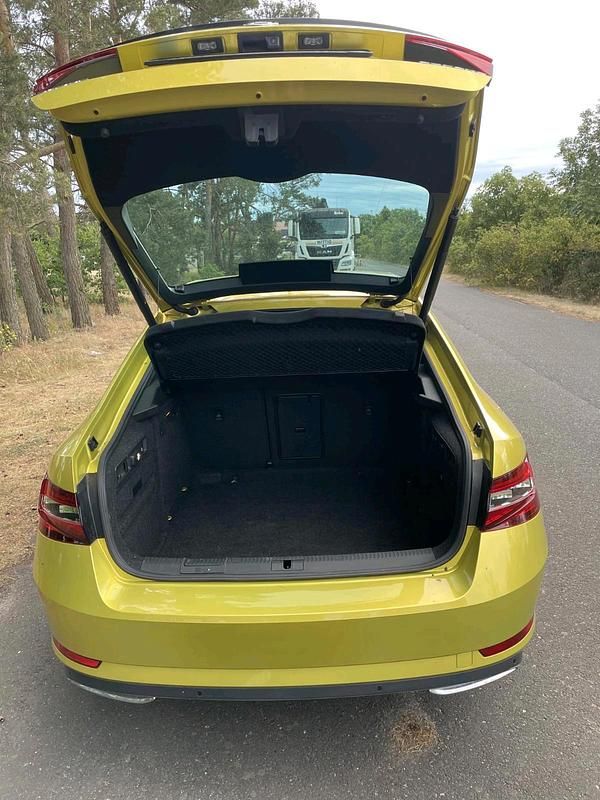 Gebraucht Skoda Superb SportLine 2018 Andere farben Limousine