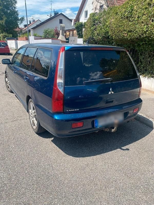 Gebraucht Mitsubishi Lancer 130 PS (95 kW) 2005 Blau Kombi