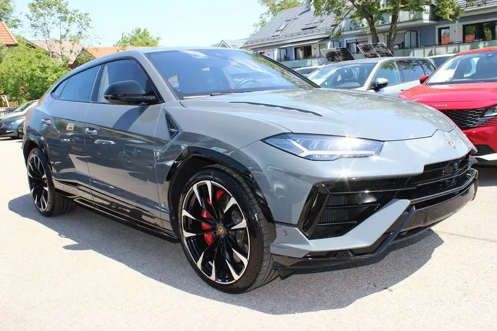 Gebraucht Lamborghini Urus 666 PS (489 kW) 2024 Grau SUV