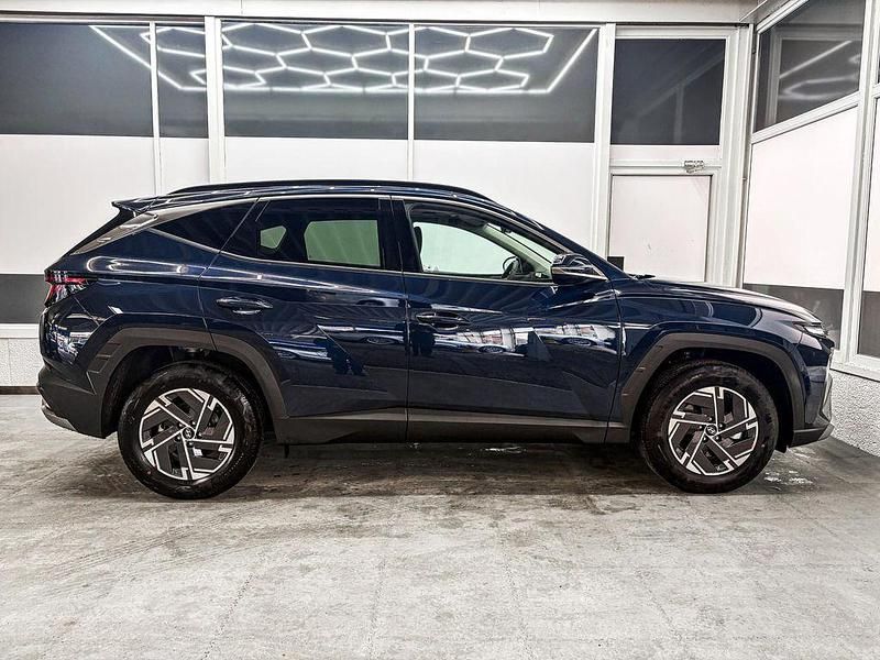 Neu Hyundai Tucson Style 150 PS (110 kW) 2025 Blau SUV