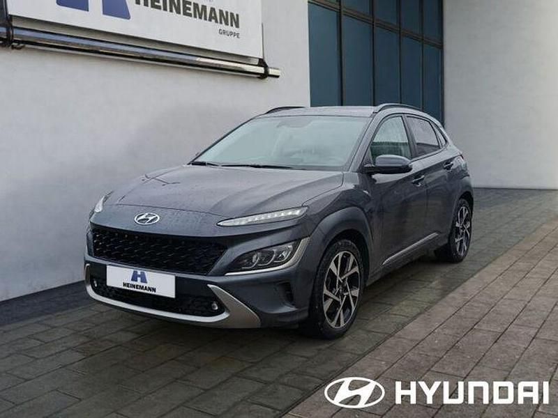 Dark knight / mic Gebraucht 2022 Hyundai Kona Prime SUV | 25.950 € (Etwas zu teuer) - Bild 1/4