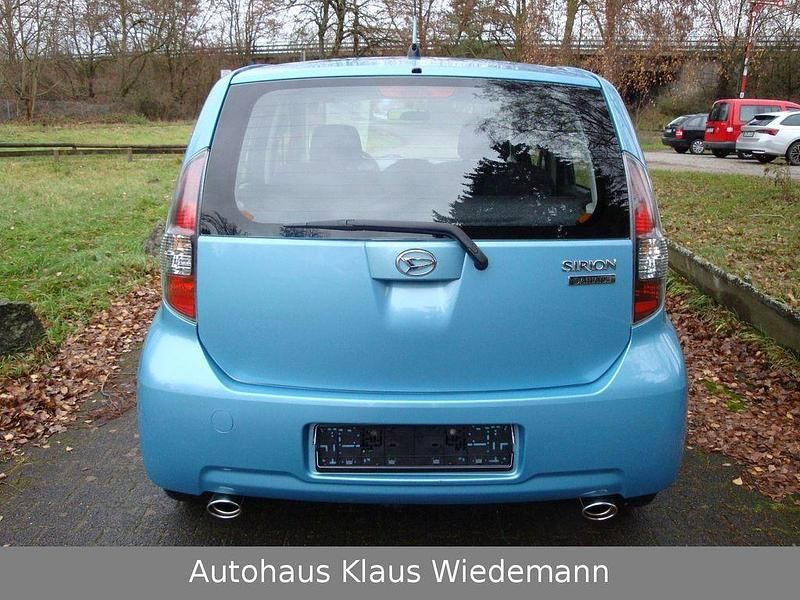 Gebraucht Daihatsu Sirion 91 PS (66 kW) 2008 Blau Kleinwagen