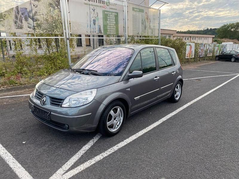Gebraucht 2004 Renault Grand Scénic II Van / Kleinbus | 3.300 € (Etwas zu teuer) - Bild 1/4