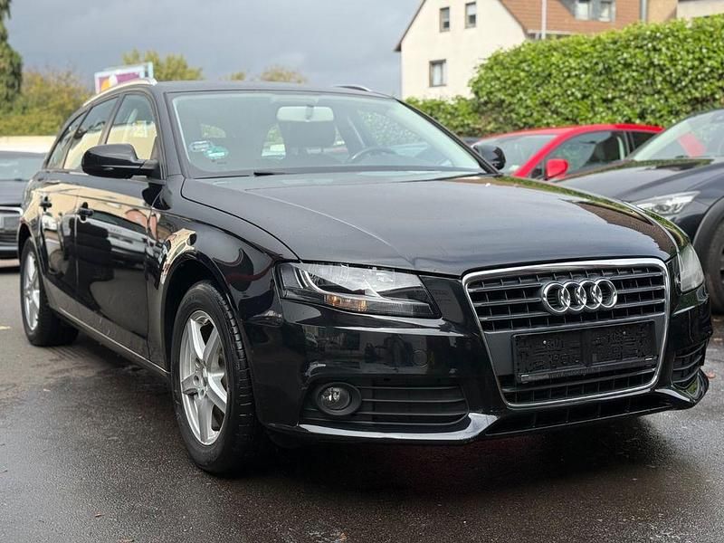 Schwarz Gebraucht 2011 Audi A4 Attraction Kombi | 6.499 € (Superpreis) - Bild 1/4