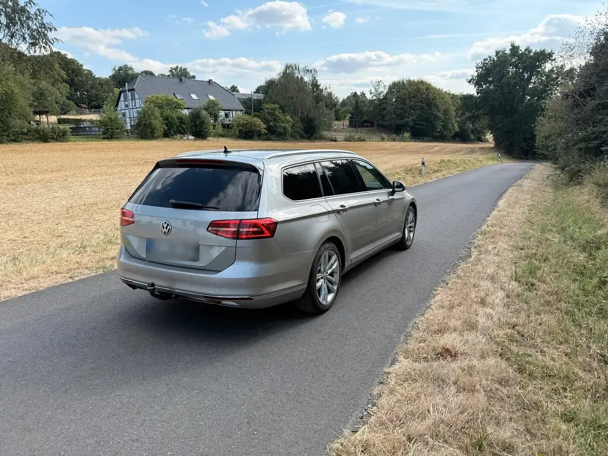 Gebraucht VW Passat Highline 190 PS (139 kW) 2015 Silber Kombi