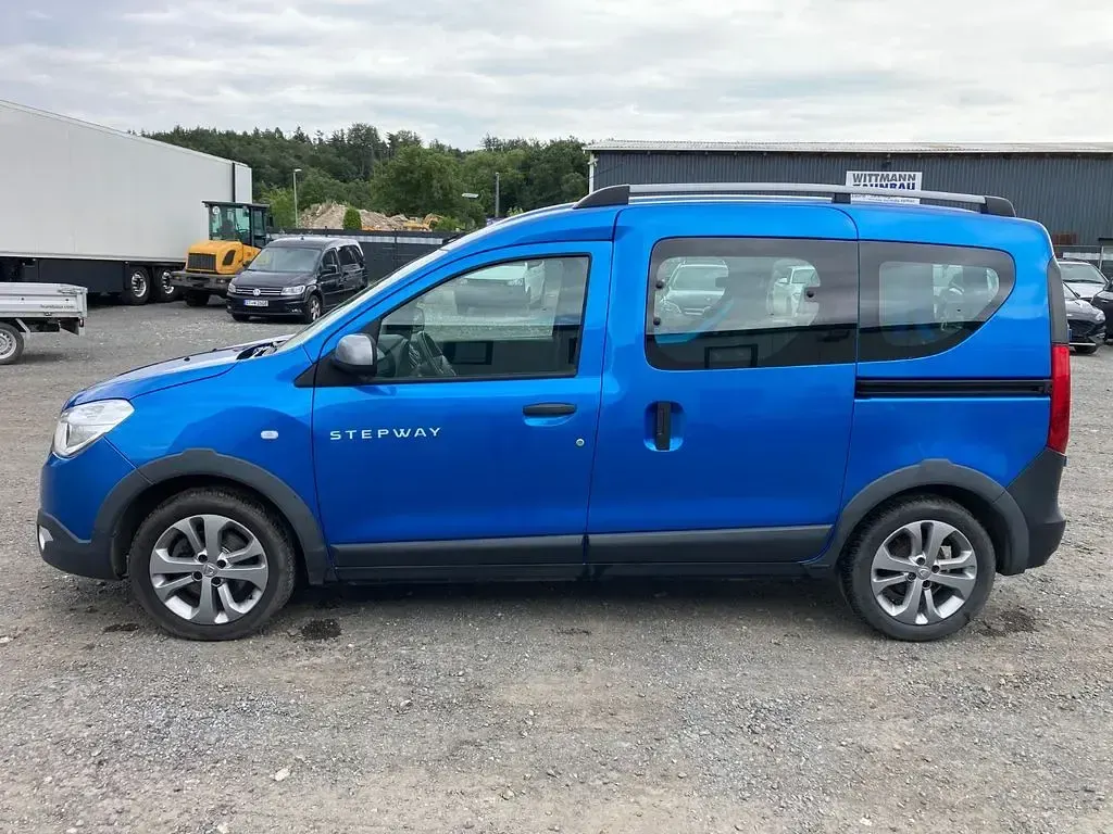 Gebraucht Dacia Dokker Stepway 116 PS (85 kW) 2015 Blau Van / Kleinbus