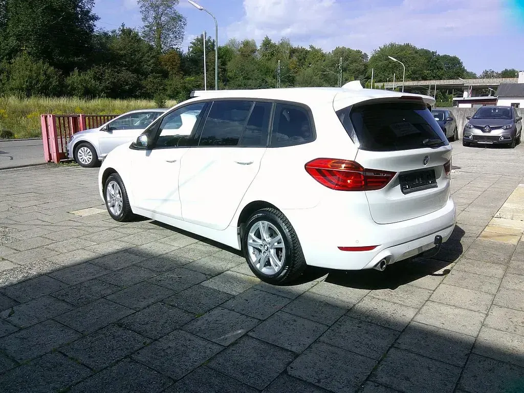 Gebraucht BMW 218 Gran Tourer 140 PS (102 kW) 2019 Alpinweiss iii Van / Kleinbus