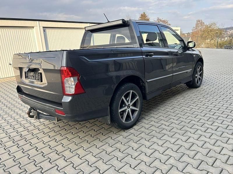 Gebraucht Ssangyong (KGM) Actyon Quartz 155 PS (114 kW) 2016 Grau Pickup