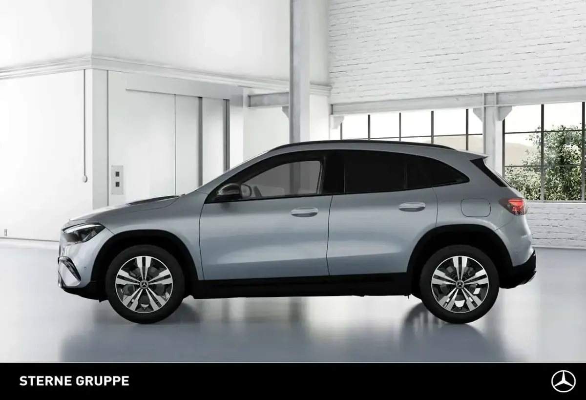 Gebraucht Mercedes GLA220 Progressive 190 PS (139 kW) 2026 Lack hightechsilber SUV
