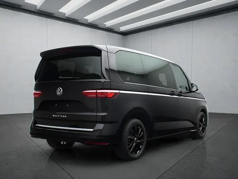 Usata VW Multivan 150 CV (110 kW) 2025 Nero Monovolume
