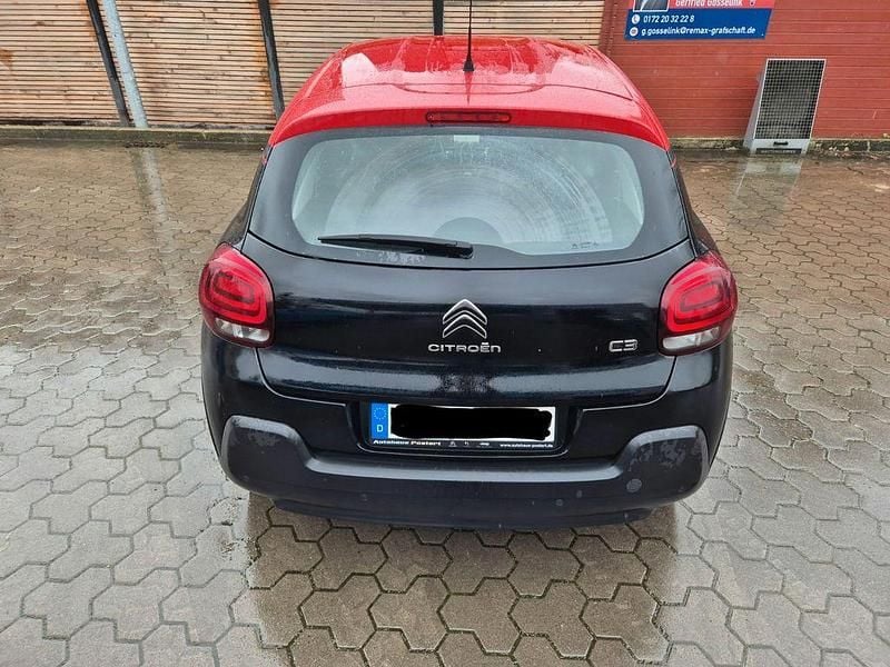 Gebraucht Citroën C3 PureTech 110 PS (80 kW) 2018 Schwarz Kleinwagen