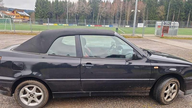 Gebraucht VW Golf Cabriolet 90 PS (66 kW) 1996 Cabrio