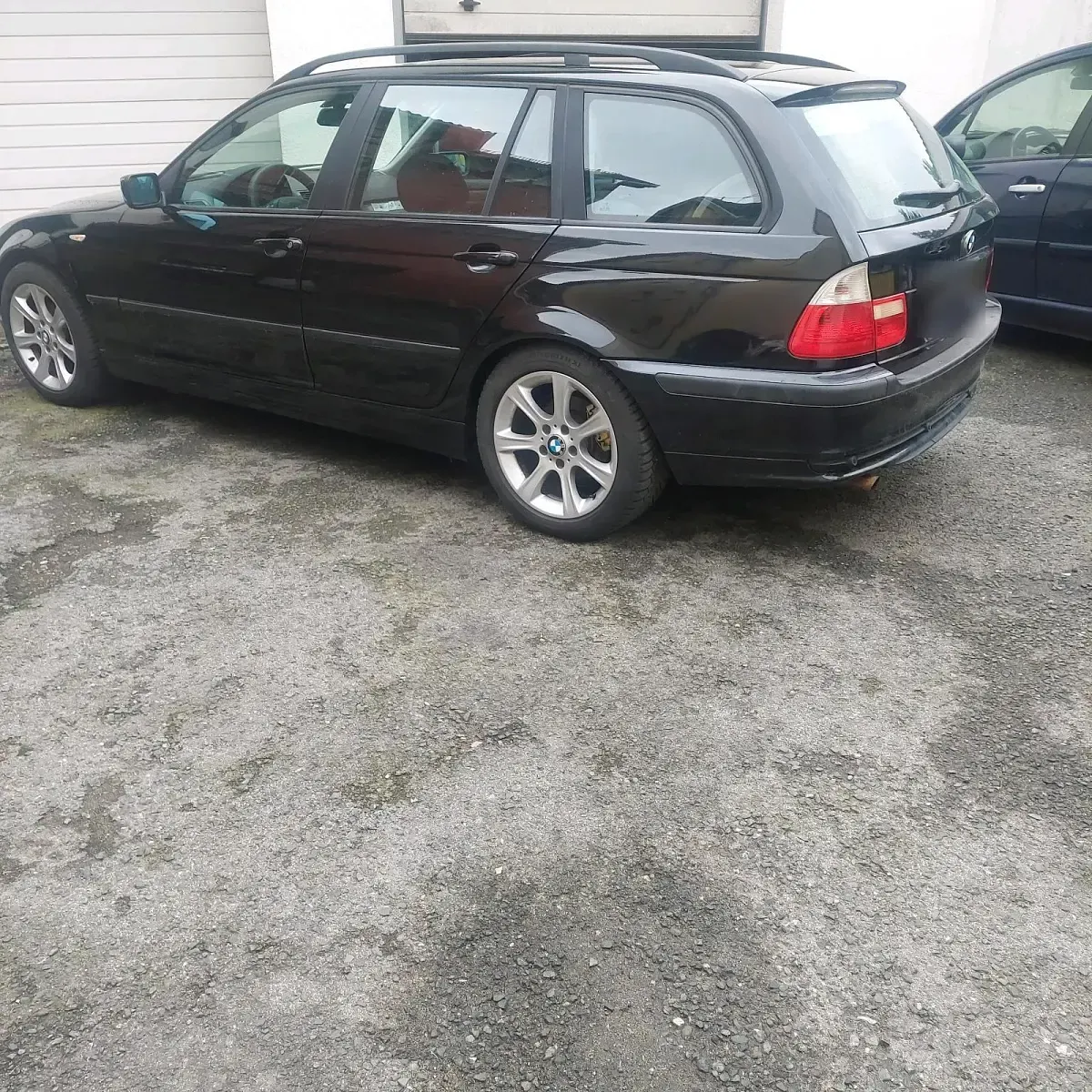 Gebraucht BMW 318 143 PS (105 kW) 2003 Schwarz Kombi