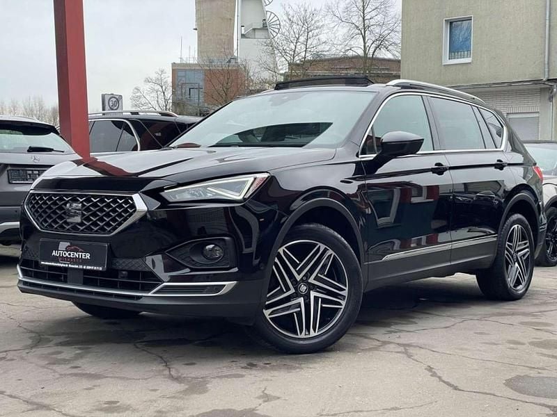 "deep" schwarz perleffekt Gebraucht 2020 Seat Tarraco 4Drive SUV | 25.990 € (Fairer Preis) - Bild 1/4