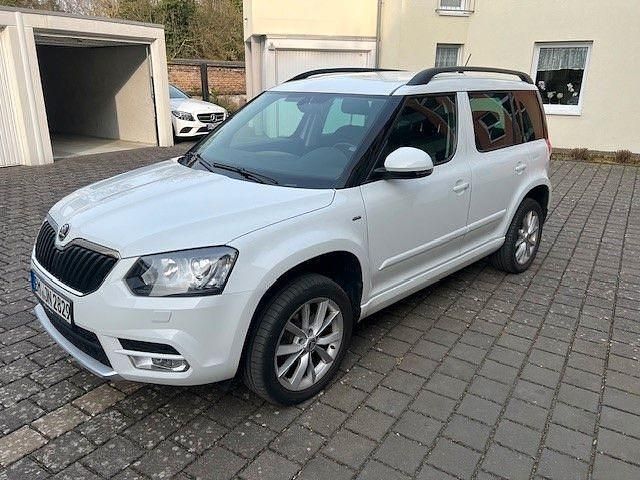 Gebraucht Skoda Yeti Drive 110 PS (80 kW) 2016 Weiß SUV